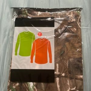 Camouflage brand new large long sleeve shirt